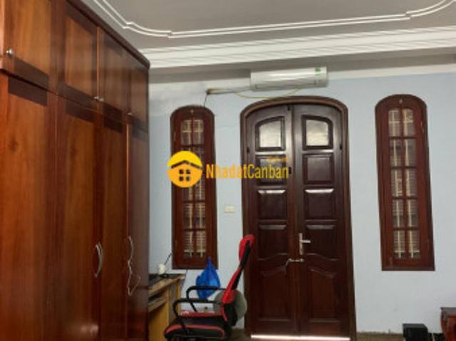 Nhà mặt phố cho thuê