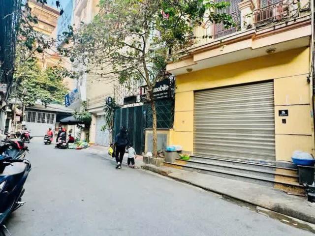 Nhà cho thuê tại Hoàn Kiếm, Hà Nội