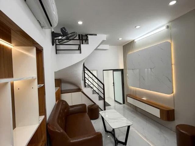 Nhà cho thuê tại Hoàn Kiếm, Hà Nội