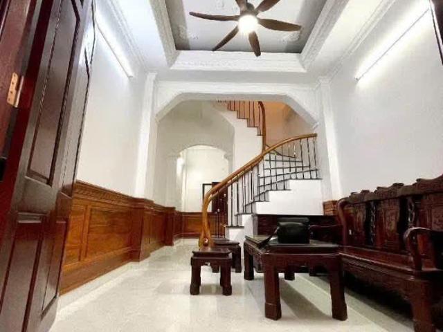 Nhà cho thuê tại Hoàn Kiếm, Hà Nội