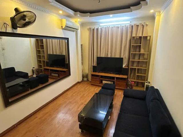 Nhà cho thuê tại Hoàn Kiếm, Hà Nội