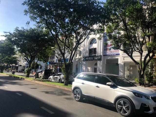 Nhà mặt phố cho thuê tại Hồ Chí Minh