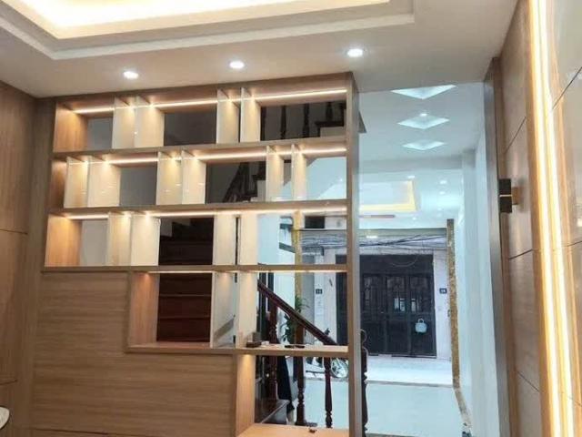 Nhà cho thuê tại Hoàn Kiếm, Hà Nội