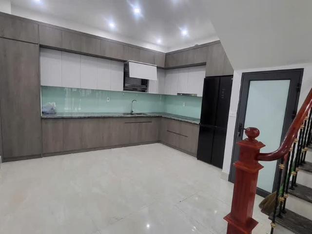 Nhà cho thuê tại Hoàn Kiếm, Hà Nội