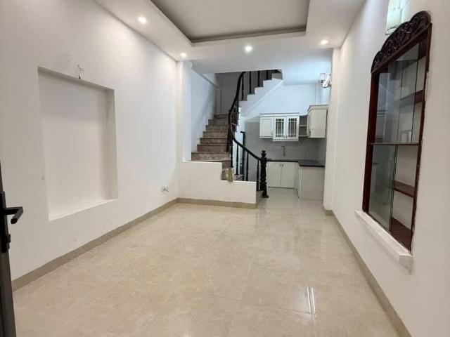 Nhà cho thuê tại Hoàn Kiếm, Hà Nội