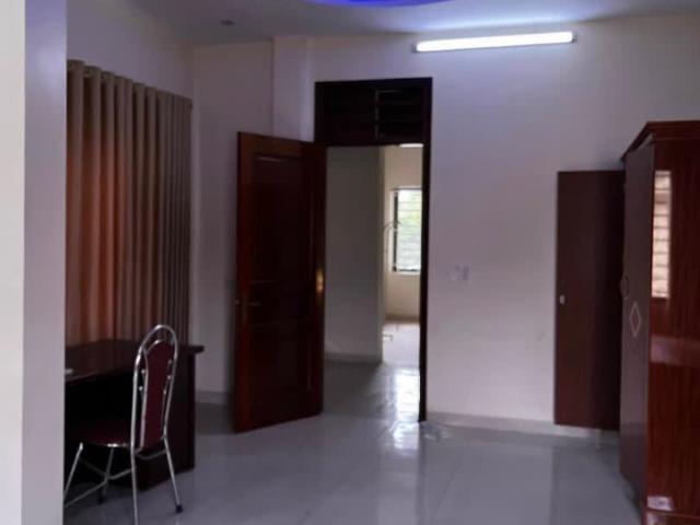 Nhà mặt phố cho thuê