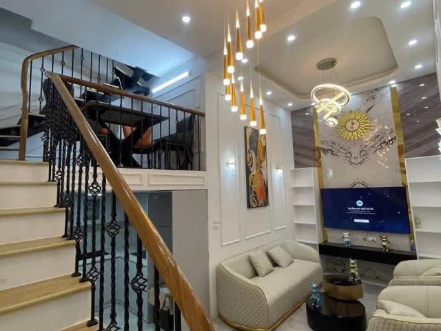 Nhà cho thuê tại Hoàn Kiếm, Hà Nội