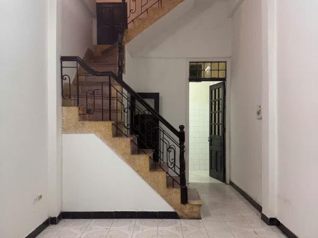 Nhà cho thuê tại Hoàn Kiếm, Hà Nội
