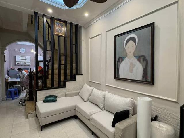 Nhà cho thuê tại Hoàn Kiếm, Hà Nội