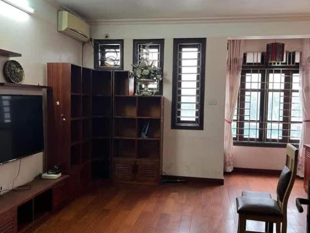 Nhà cho thuê tại Hoàn Kiếm, Hà Nội