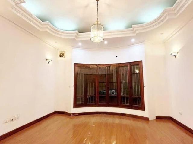 Nhà cho thuê tại Hoàn Kiếm, Hà Nội