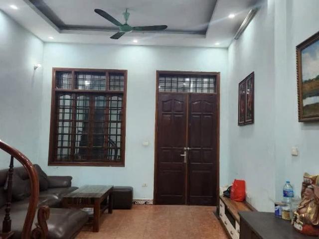 Nhà cho thuê tại Hoàn Kiếm, Hà Nội