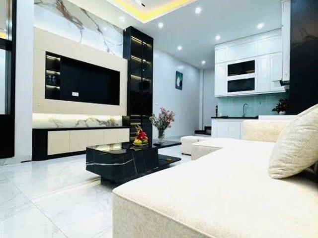 Nhà cho thuê tại Hoàn Kiếm, Hà Nội