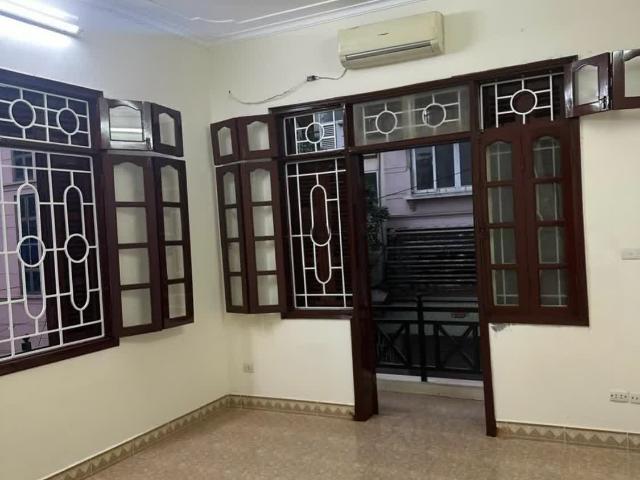 Nhà cho thuê tại Hoàn Kiếm, Hà Nội
