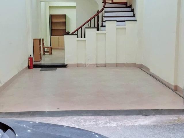 Nhà cho thuê tại Hoàn Kiếm, Hà Nội