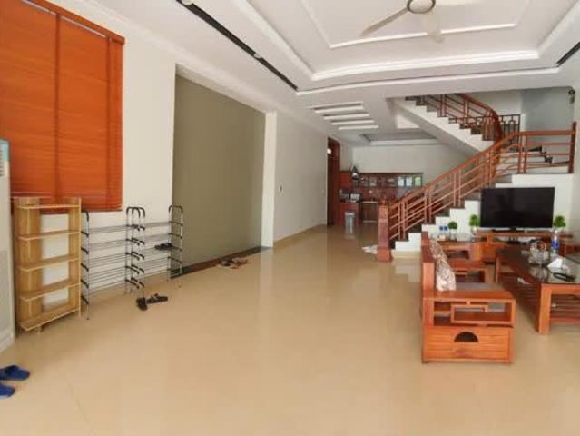 Nhà mặt phố cho thuê
