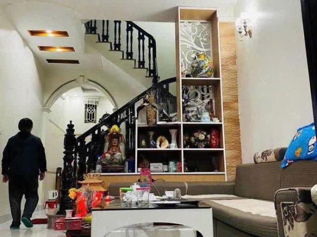 Nhà cho thuê tại Hoàn Kiếm, Hà Nội