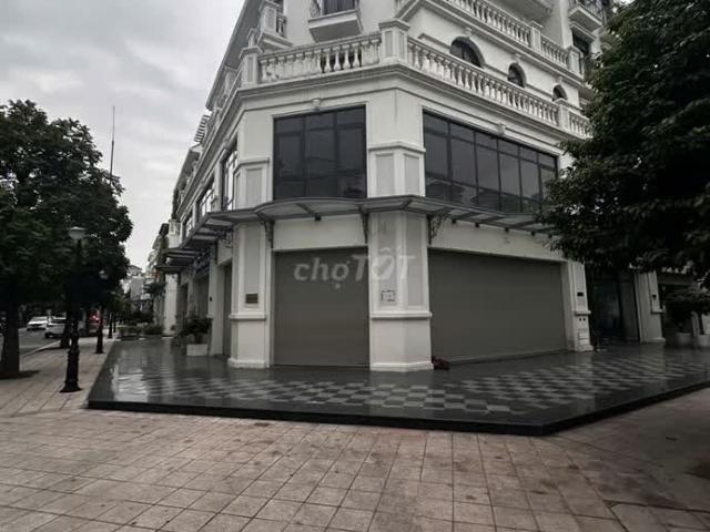 Nhà cho thuê tại Hoàn Kiếm, Hà Nội