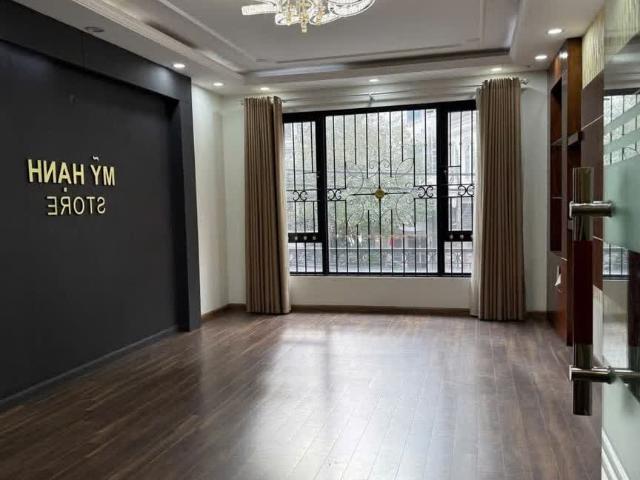 Nhà cho thuê tại Hoàn Kiếm, Hà Nội