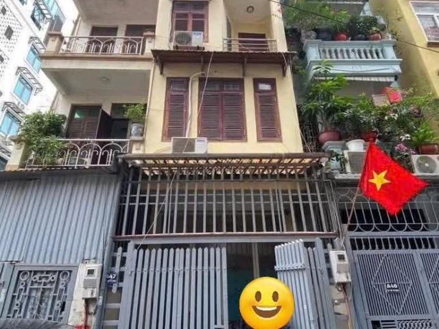 Nhà cho thuê tại Hoàn Kiếm, Hà Nội