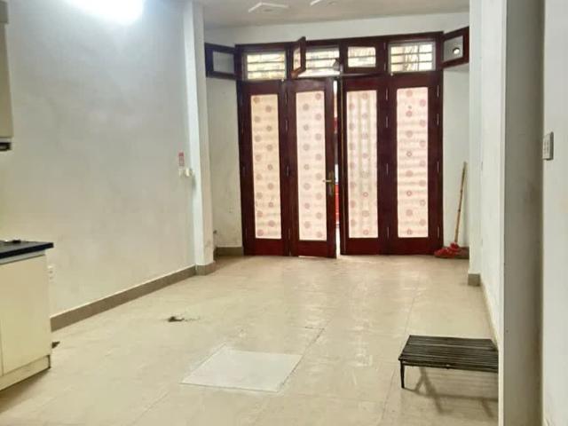 Nhà cho thuê tại Hoàn Kiếm, Hà Nội