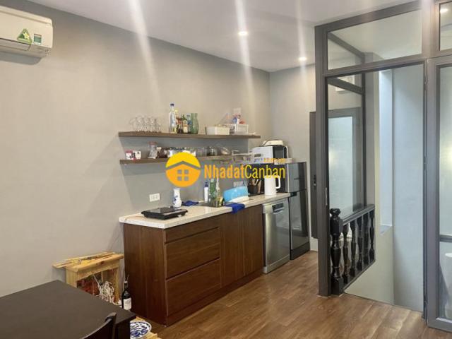 Nhà mặt phố cho thuê
