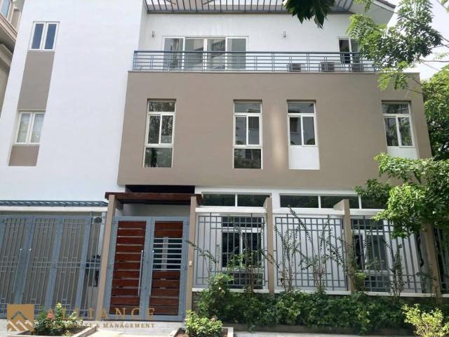 Biệt Thự cho thuê tại Khu phố 8, Thành phố Hồ Chí Minh