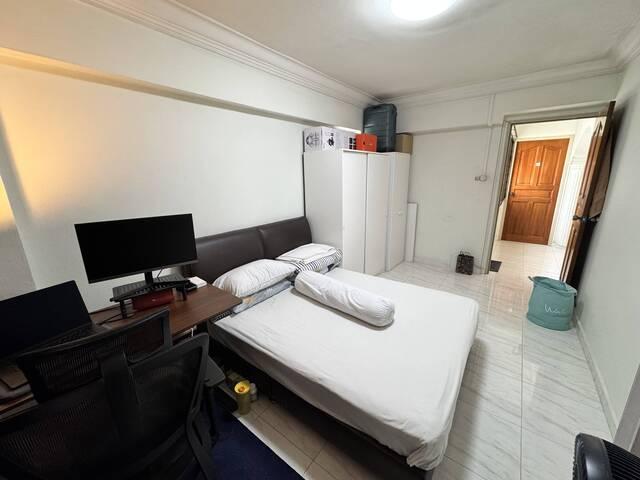 Room for rent