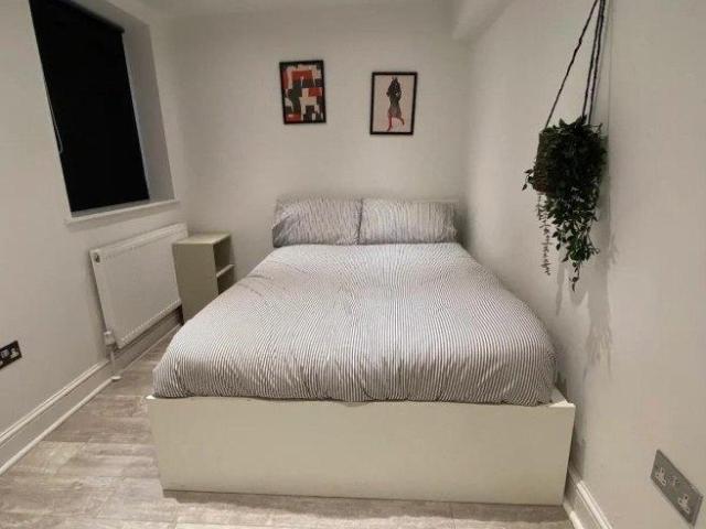 House for rent in Maryland, Greater London