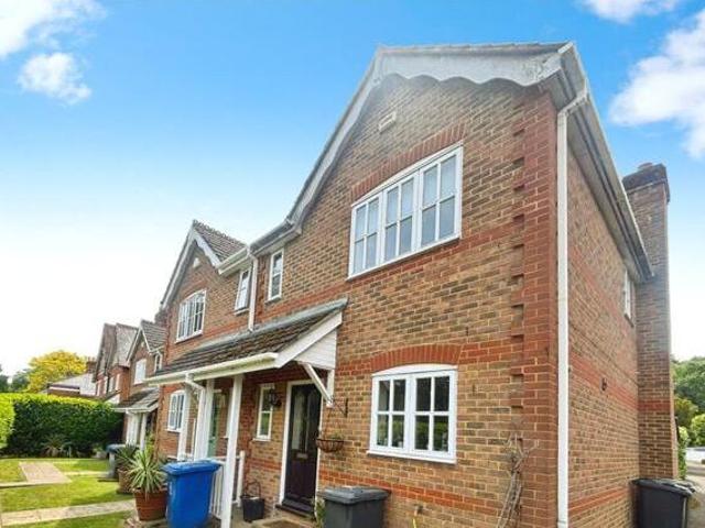 House for rent in Ascot