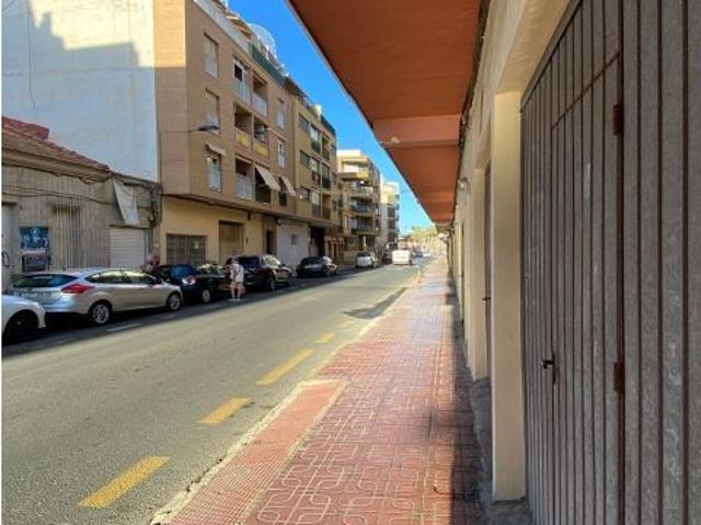 Local Comercial en alquiler en Torrevieja Local Comercial en alquiler en Torrevieja