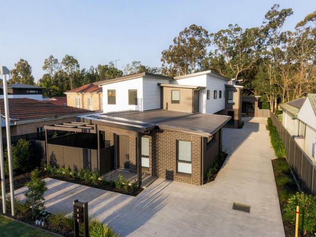 Townhouse for sale in Oak Flats, Shellharbour City Council