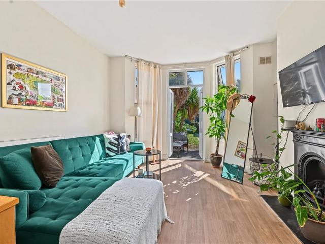 Apartment for rent in London Borough of Brent, Greater London