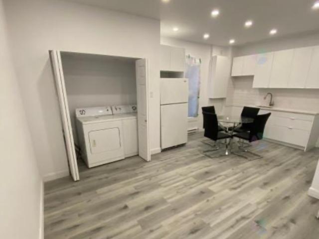 Apartment for rent in Chomedey, Quebec