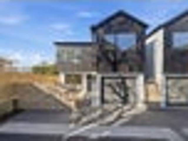 Townhouse for sale in Manurewa, Oroua County