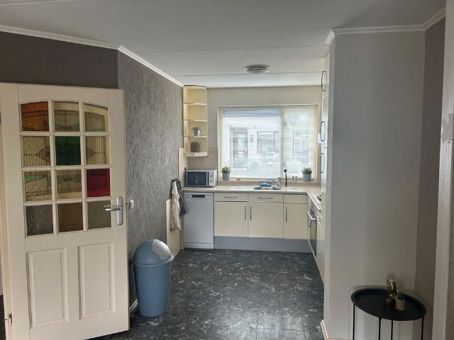 Woning te huur in Nieuwenhoorn, Hellevoetsluis