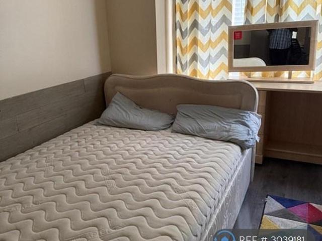House for rent in Lee Bank, Greater Manchester