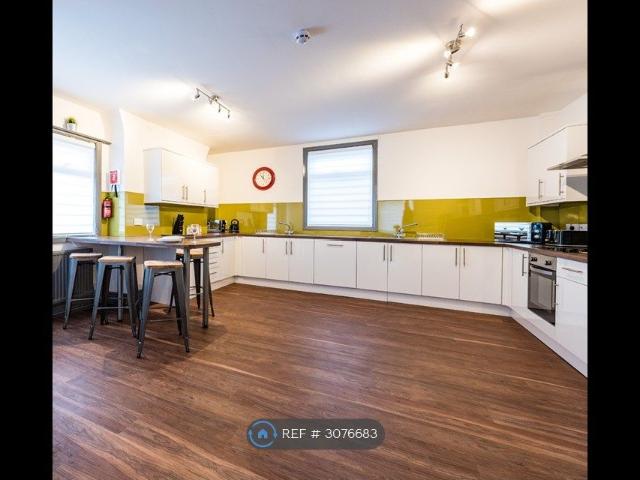 Room for rent in Pendlebury, Salford