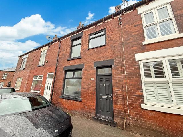House for rent in Westhoughton, Lee Bank
