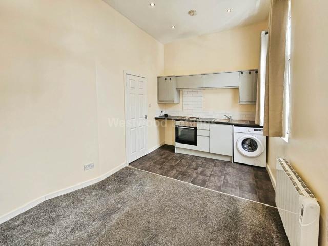 Apartment for rent in Kingsley Moor, Staffordshire