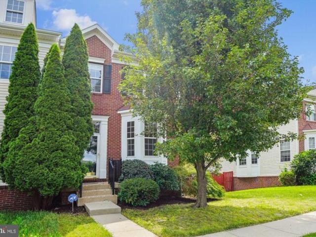 House for sale in Bristow