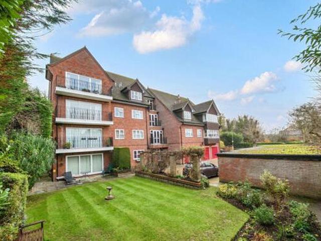 House for sale in Batchworth