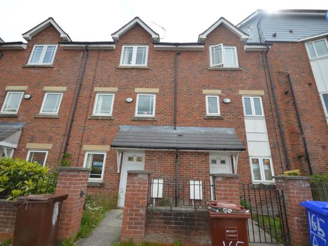 House for rent in Old Trafford, Trafford Park