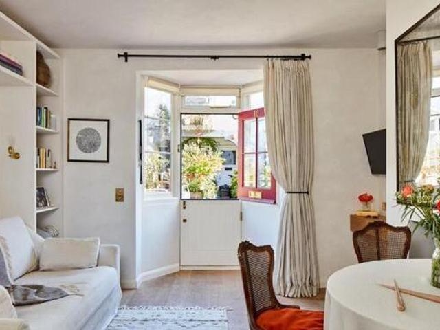 House for sale in Lyons, Greater London
