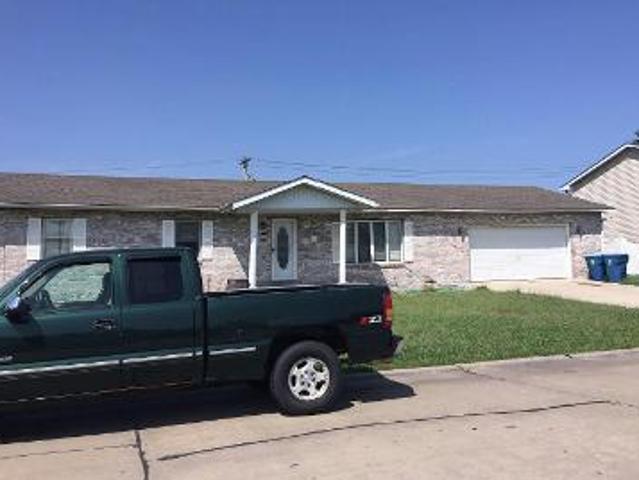 House for sale in Granite City