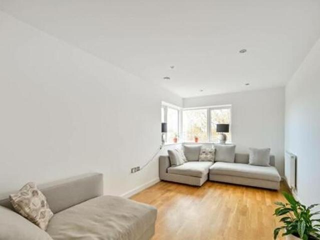 House for sale in Greater London
