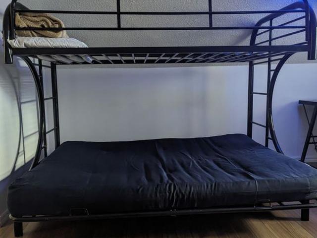 House for rent in Parent, La Tuque