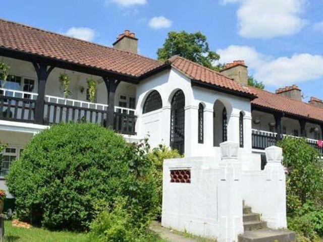 House for rent in Manor Park, Epsom