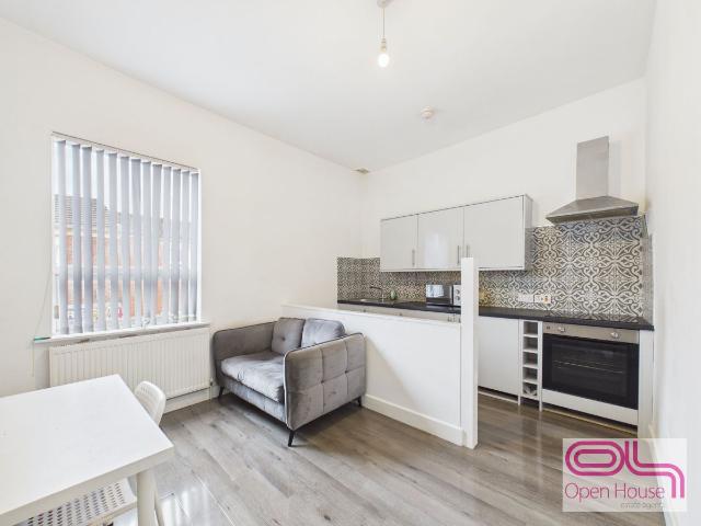 Apartment for rent in Avenham, Higher Bartle