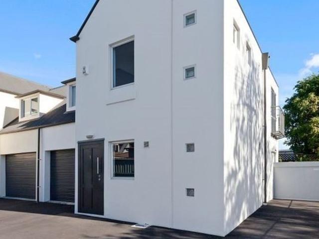 House for rent in Heathcote, Canterbury